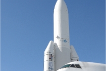 AC2 7184  (@)Photo ACG